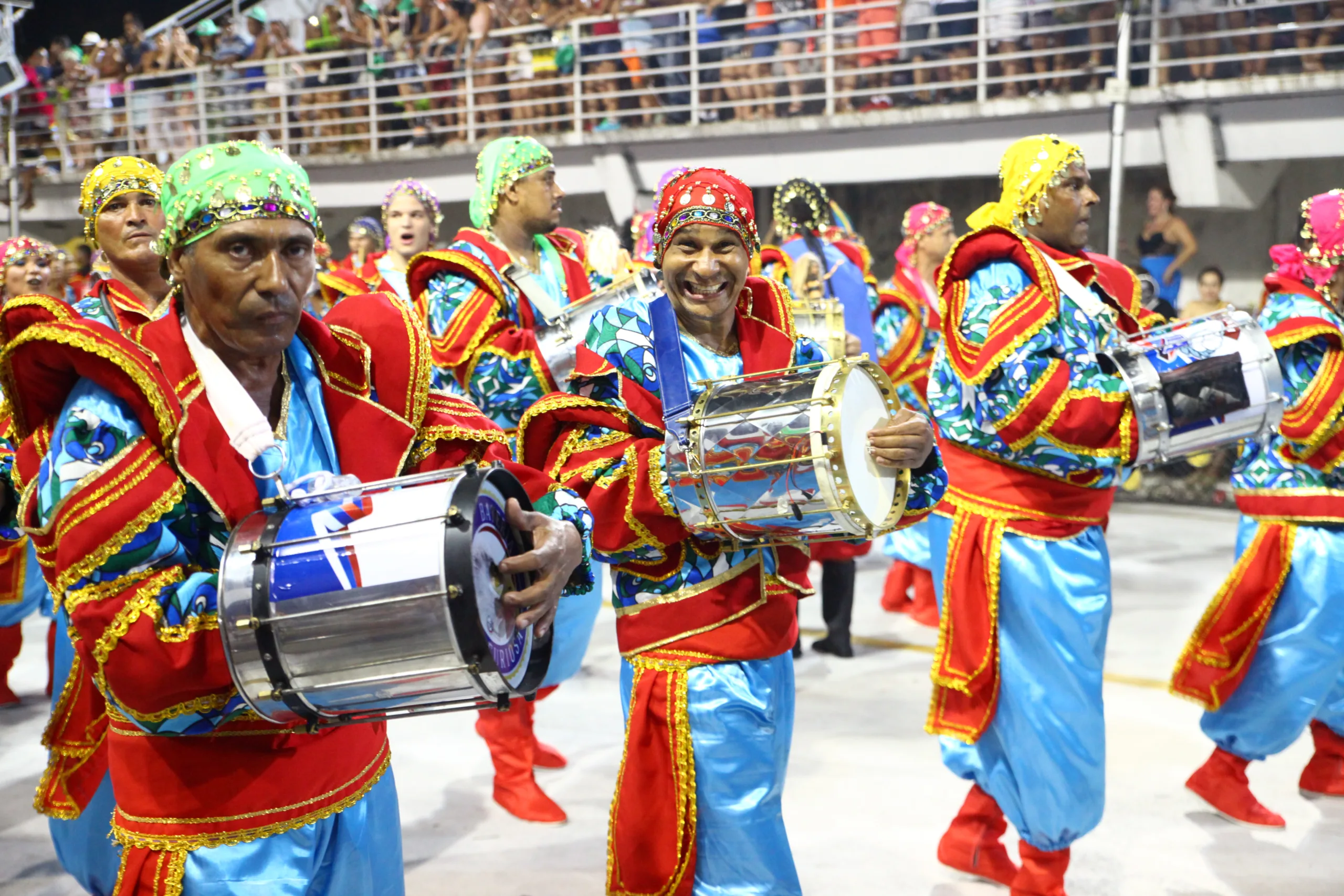 Com 17 troféus, Império e Imperatriz são rebaixadas no Rio