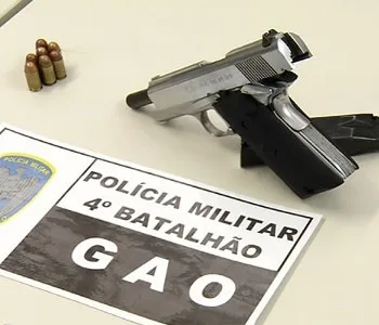 Jovens são detidos com arma de uso restrito em Vila Velha