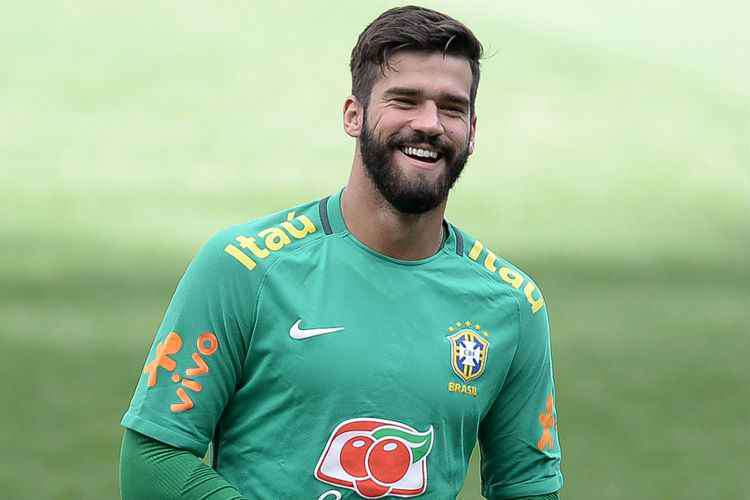 Alisson valoriza o uso do VAR após empate: 'Seríamos penalizados injustamente'