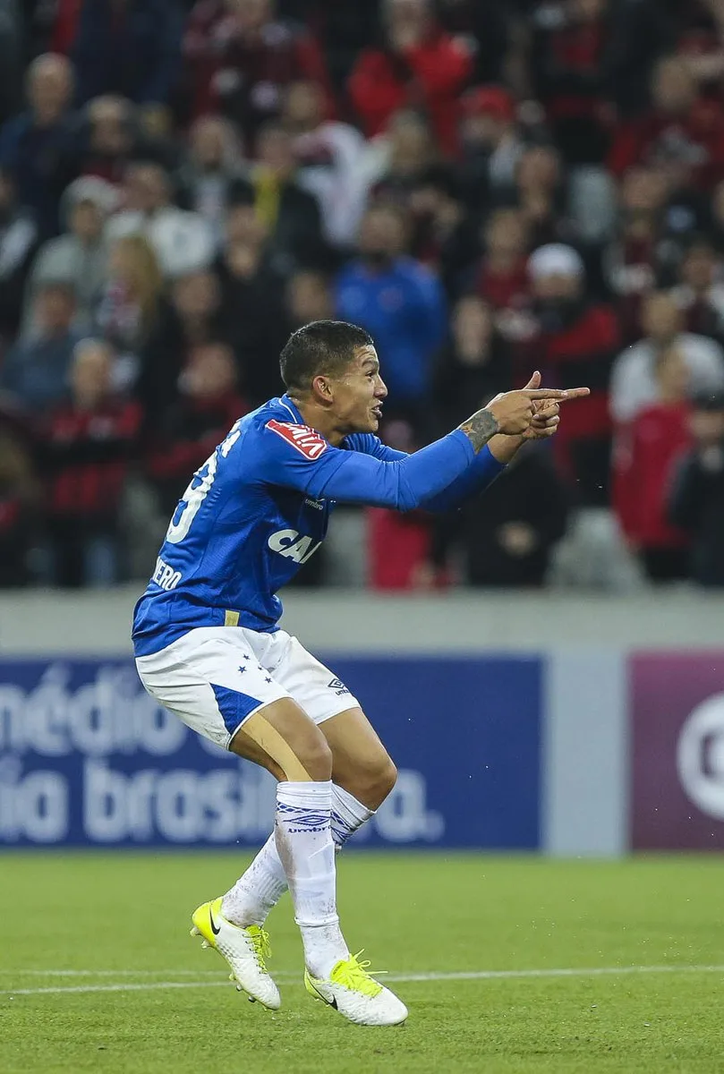 Romero exalta gol e quer aproveitar fim de ano para se firmar no time do Cruzeiro