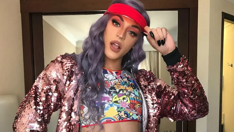 'Eu não vou sair do Brasil', afirma Pabllo Vittar em entrevista