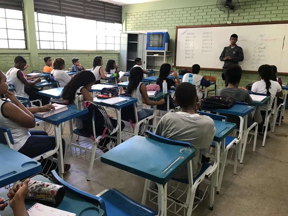 Escolas do ES recebem ações educativas de prevenção às drogas e ao bullying