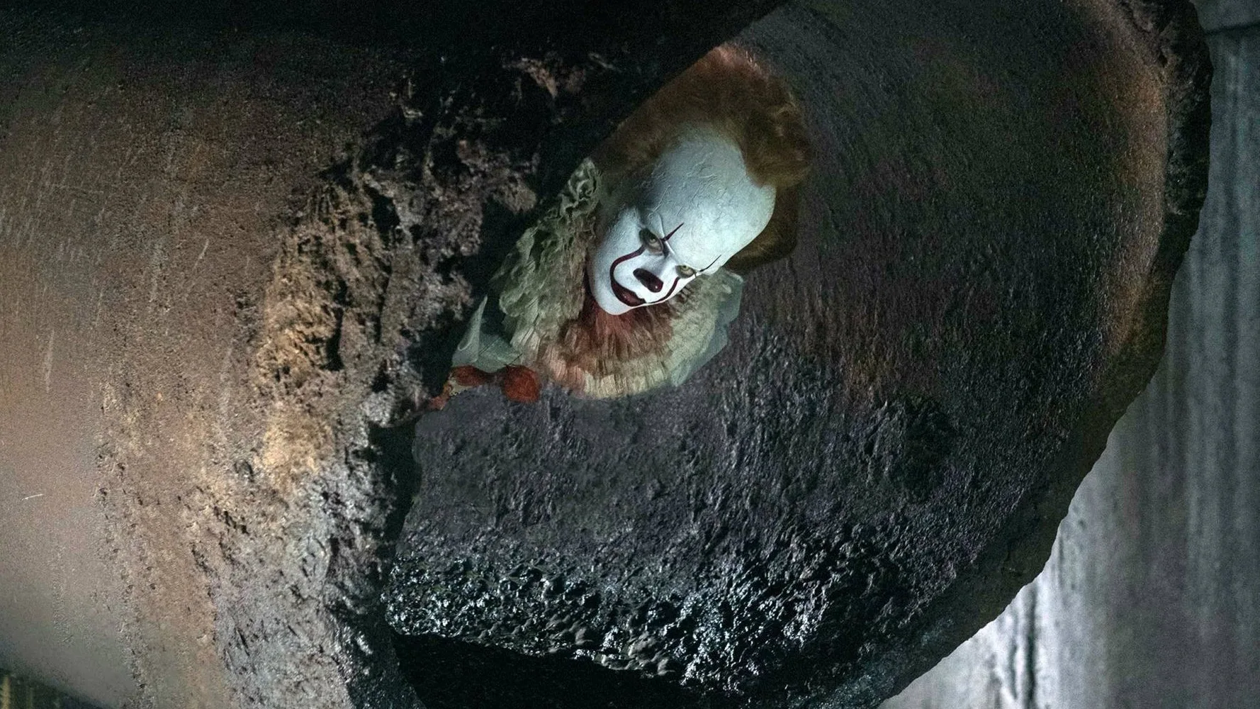 Palhaço Pennywise assusta criancinhas no novo trailer de 'It: A Coisa'