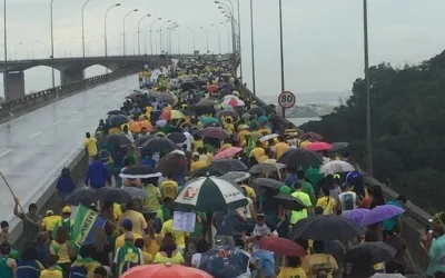 "Vamos tornar a convivência do político inviável no Brasil", afirma organizador de protesto no ES