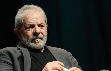 Teori anula conversa entre Lula e Dilma e manda investigação para Moro