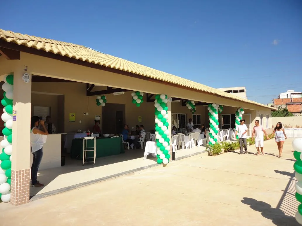 Condomínio em fase de obras inaugura área de lazer na Serra