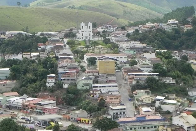 Idoso é agredido pelo filho ao tentar defender esposa em São José do Calçado