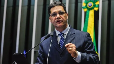 Ferraço defende saída de Aécio da presidência do PSDB