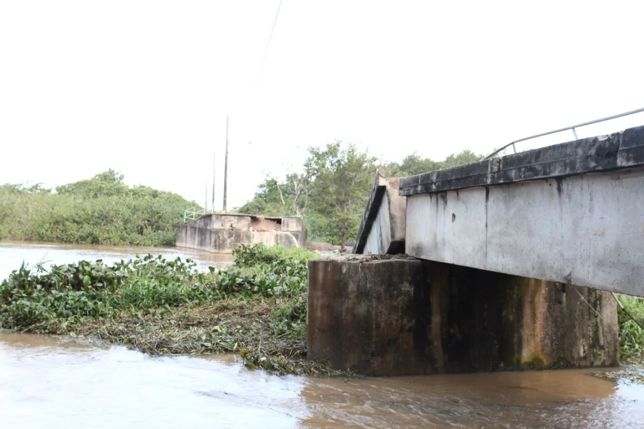 Governo do Estado reafirma compromisso de reconstruir a Ponte da Madalena em Vila Velha