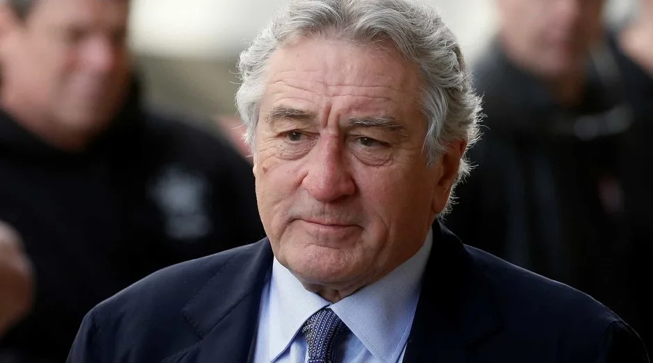 Empresa de De Niro processa ex-funcionária por assistir à Netflix no trabalho