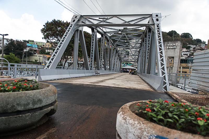 vistoria as obras da ponte seca