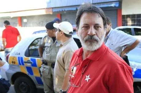 Delúbio vai se entregar à Polícia Federal, afirma defesa