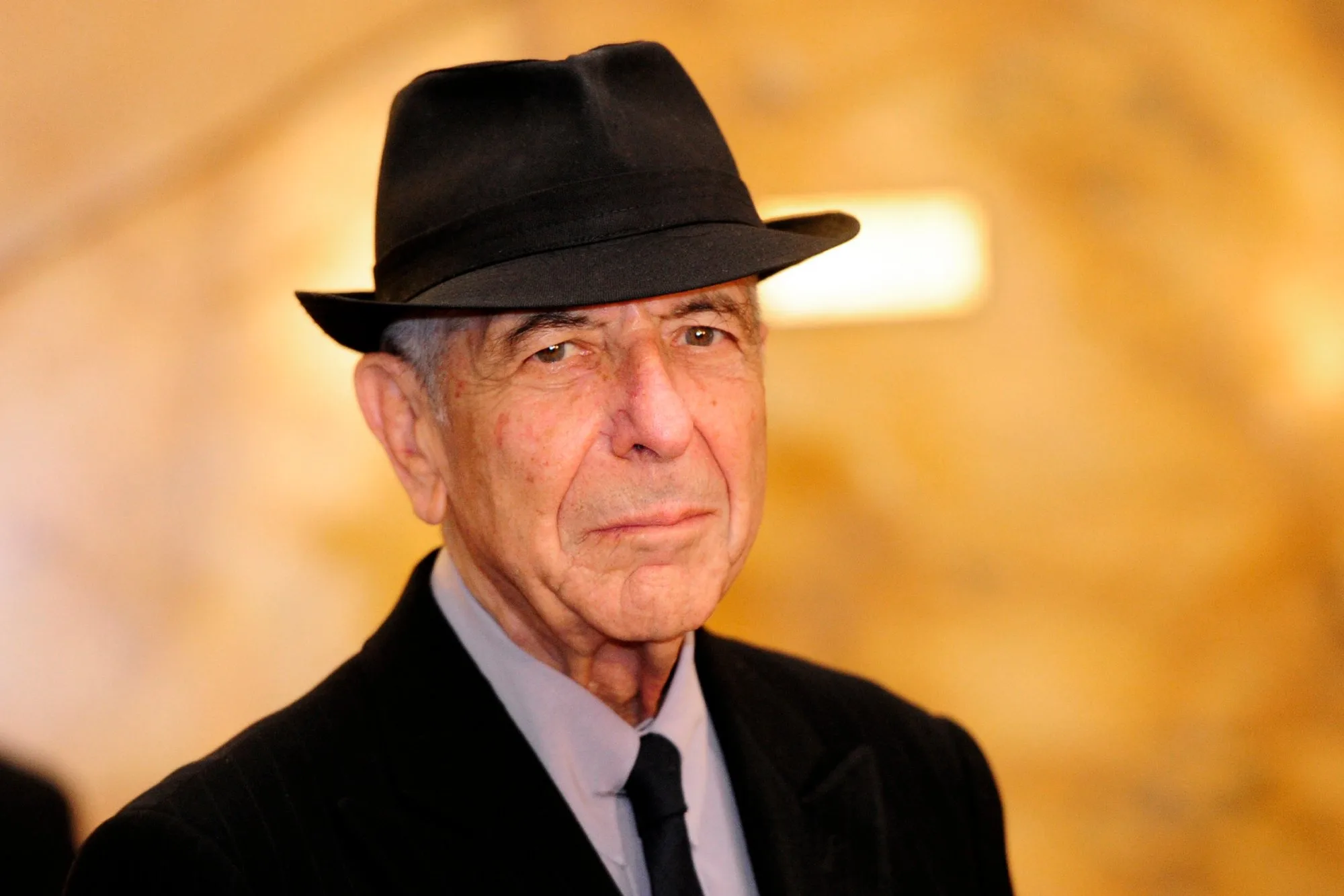 'Estou pronto para morrer', disse Leonard Cohen em entrevista um mês antes de sua morte