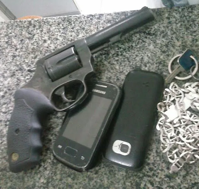 Homem é preso suspeito de tentativa de homicídio em Vitória