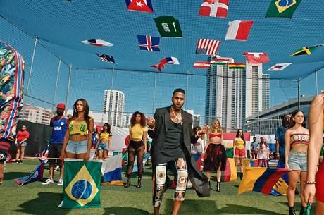 Para entrar no clima! As melhores músicas da playlist oficial da Copa