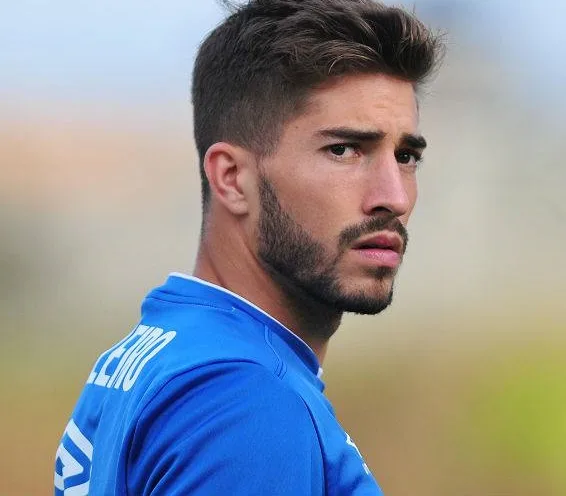 Lucas Silva desfalca treino e vira dúvida no Cruzeiro para pegar a Chapecoense