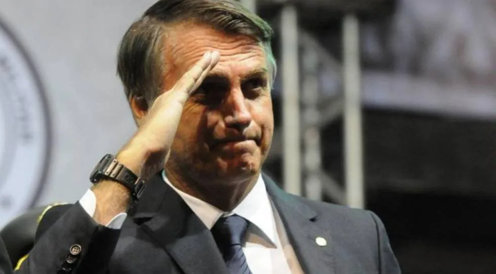 Bolsonaro chama ideologia de gênero de "coisa do capeta"