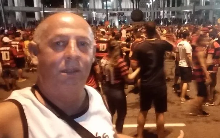 Capixaba agredido durante briga entre torcedores do Flamengo e Peñarol apresenta melhora