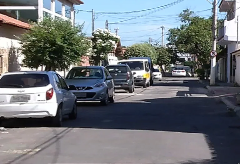 Dupla rouba carro de ‘amigo’, pede resgate e acaba presa em Vila Velha