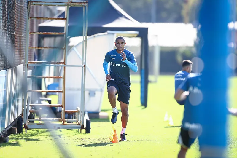 David Braz e Maicon desfalcam o Grêmio na Copa do Brasil; Alisson é relacionado