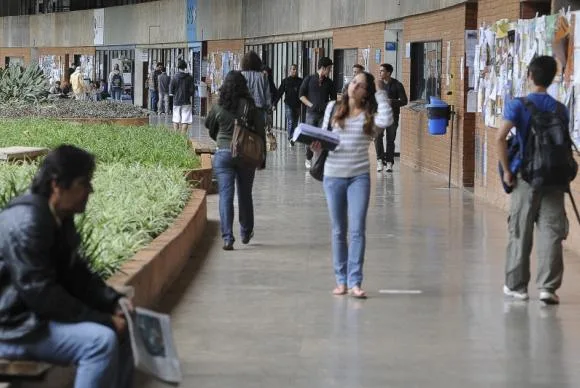 PMs nas universidades podem estimular democratização policial, diz especialista