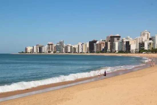 Homem se afoga no mar de Itaparica ao tentar salvar netos