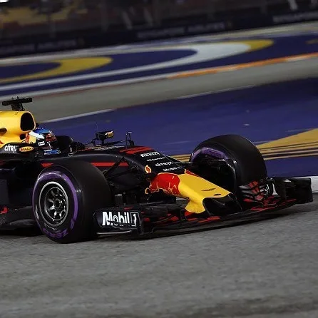 Red Bull apresenta carro para 2021 e espera não ter os mesmos problemas de 2020