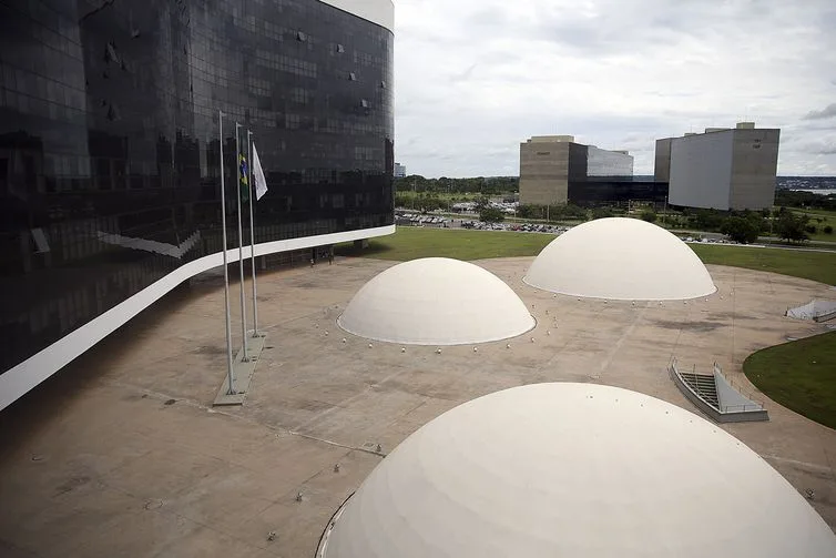 Brasília – O presidente do TSE, Gilmar Mendes apresenta o relatório parcial dos trabalhos de quatro dias do Teste Público de Segurança 2017 (TPS 2017) do Sistema Eletrônico de Votação (José Cruz/Agência Brasil)