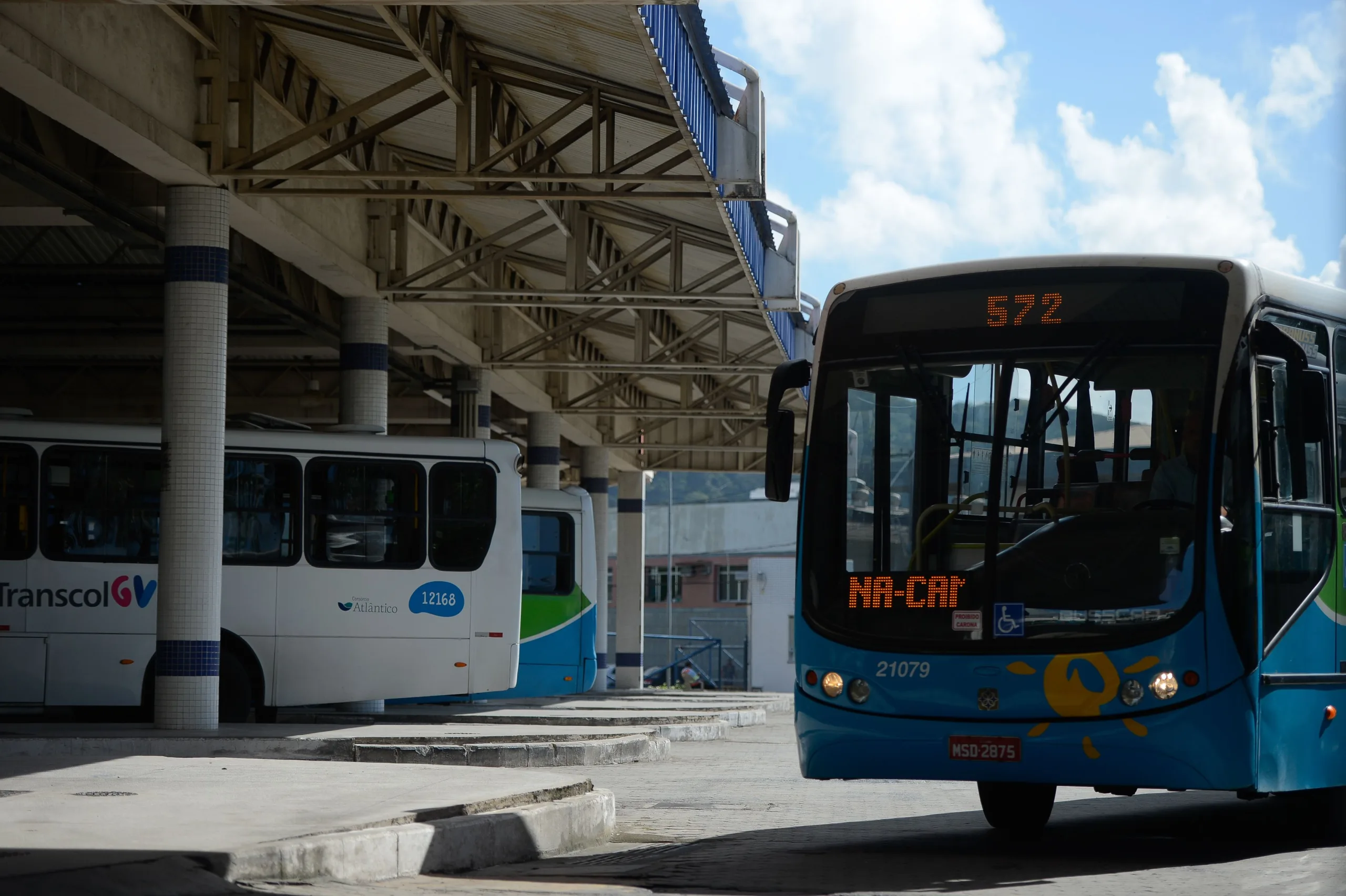 Vitória (ES) – Ônibus, comércio e escolas voltam a funcionar na Grande Vitória (Tânia Rêgo/Agência Brasil)