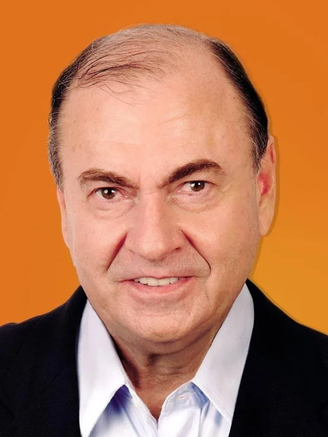 Cesar Maia não participa do lançamento da pré-candidatura do filho