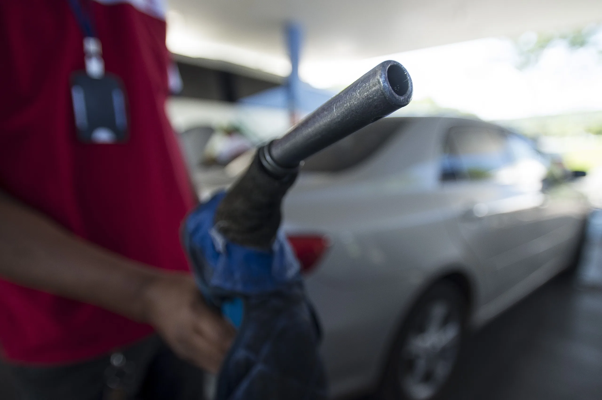 Entram hoje (7) em vigor os novos preços da gasolina e do óleo diesel. O reajuste da gasolina é de 3%. Já o aumento do diesel será de 6%. (Marcelo Camargo/Agência Brasil)