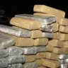 Suspeito de tráfico foge após esconder 70 quilos de maconha em casa na Serra