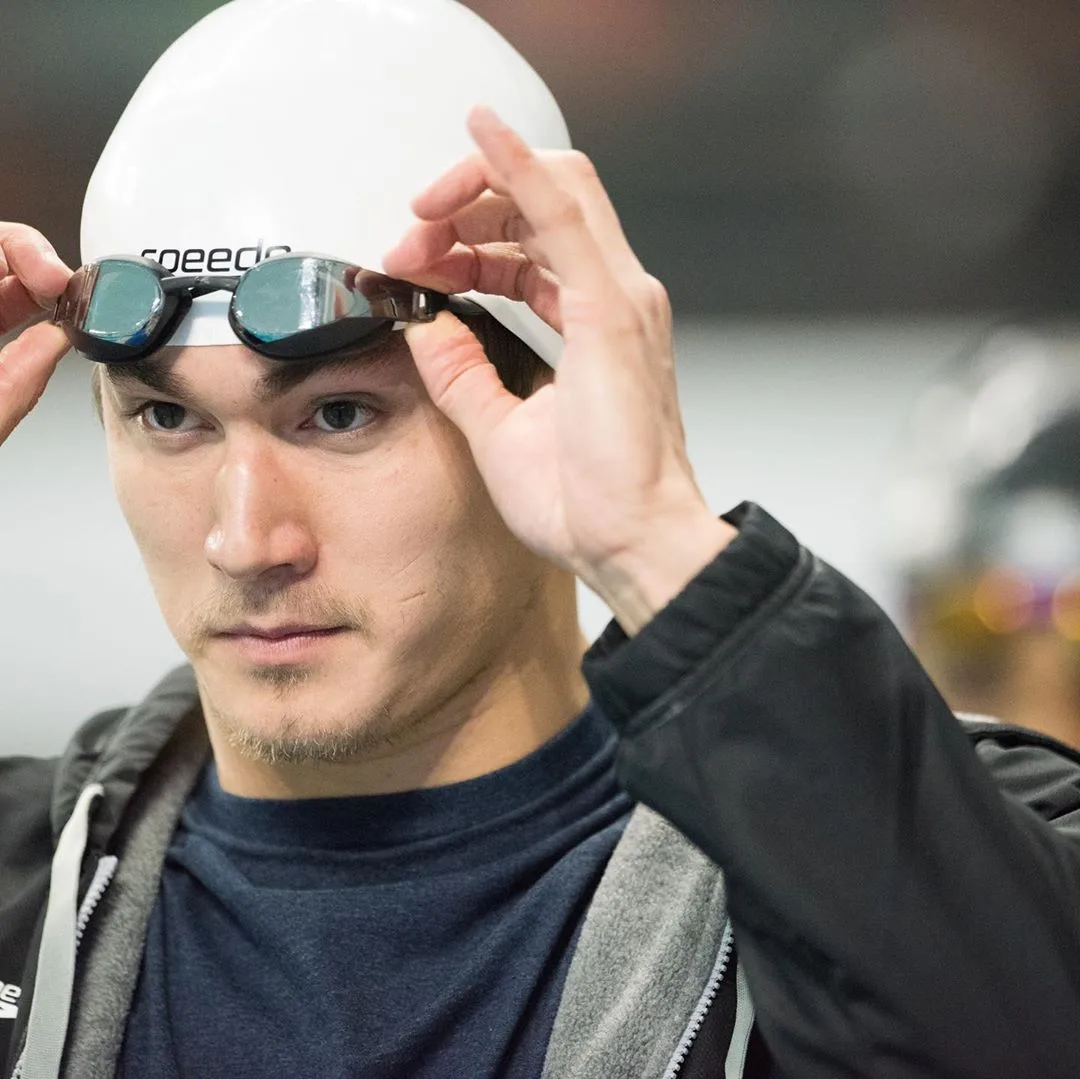 Após lutar contra câncer no testículo, Nathan Adrian festeja prata no Pan de Lima