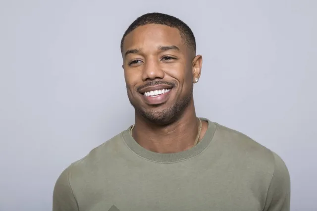 Foto de Michael B. Jordan aparece em um catálogo de suspeitos de chacina e causa polêmica