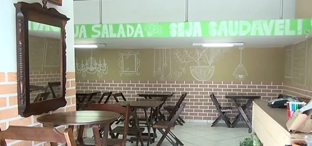 Criminosos arrombam restaurante durante madrugada no Centro de Vitória