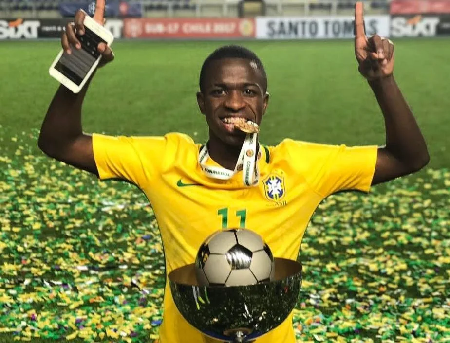 Com Vinícius Júnior e Paquetá, Tite faz última convocação antes da Copa América