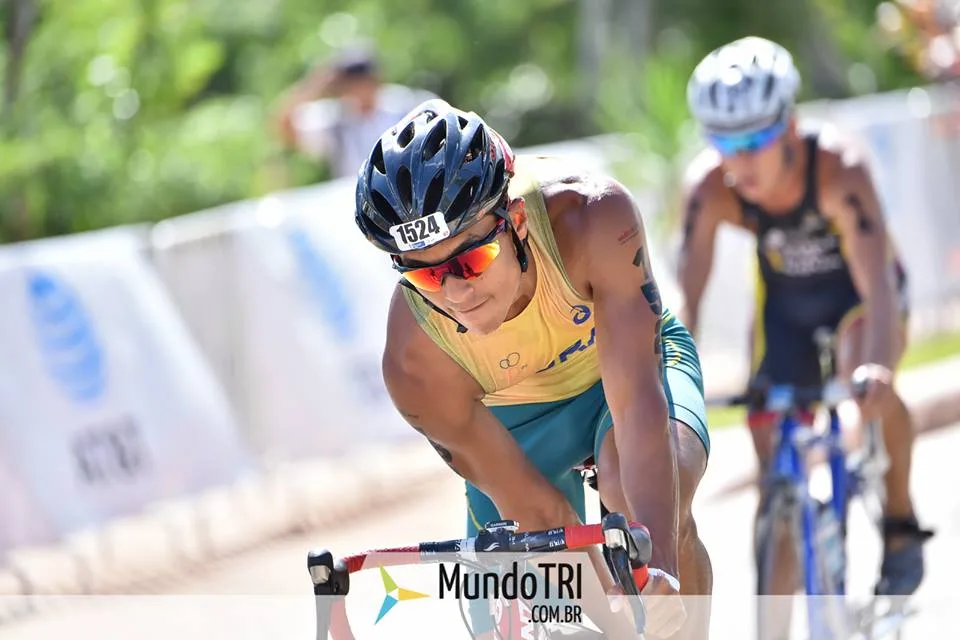 Bombeiro Militar de Cachoeiro é o terceiro melhor do mundo no Triathlon