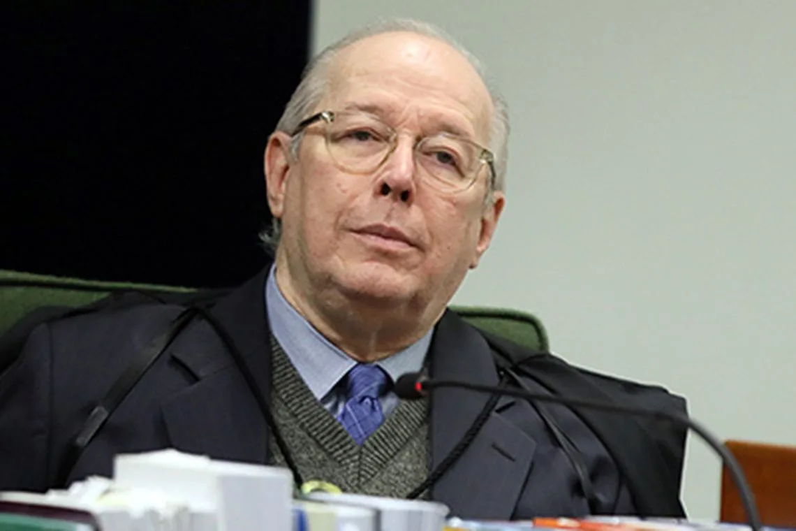 Ministro Celso de Mello durante sessão da 2ª turma do STF.