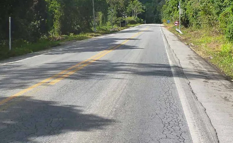 Mais de 60% da malha rodoviária do Espírito Santo apresenta algum problema, diz pesquisa