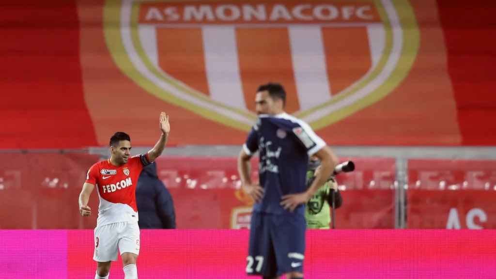 Monaco derrota o Montpellier e enfrentará PSG na final da Copa da Liga Francesa