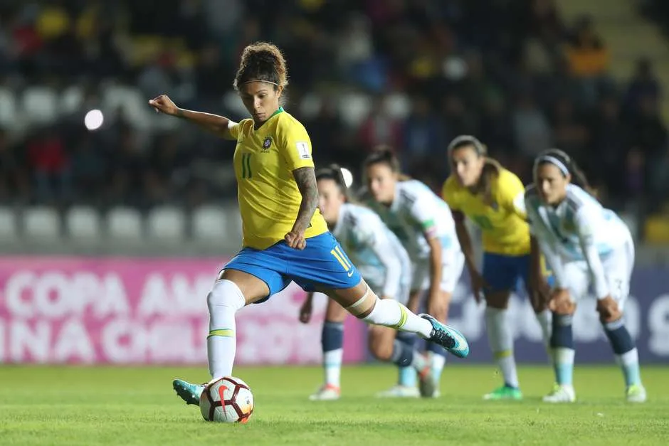 Com Cristiane de volta, Vadão convoca seleção feminina para amistosos na Espanha