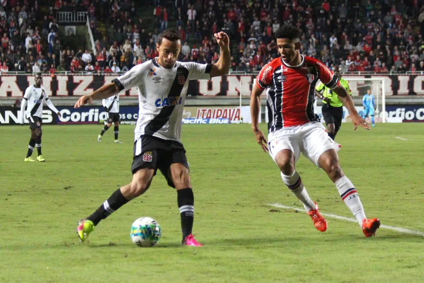 Vasco vence o Joinville, mas perde Nenê para jogo do recorde em Cariacica