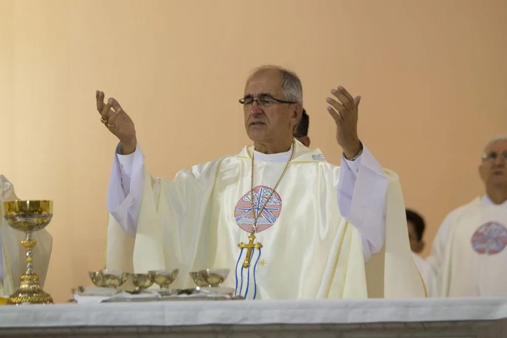 Após acidente, Dom Décio será transferido para hospital em Colatina