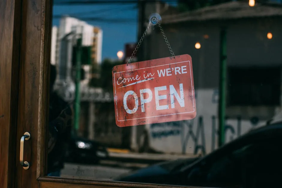 Comércio funciona normalmente nesta terça-feira na Grande Vitória