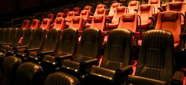 Poltronas que vibram trazem nova sensação de ir ao cinema em Vitória