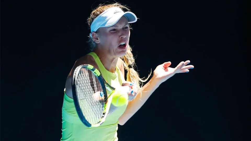 Wozniacki, Svitolina e Ostapenko sofrem, mas avançam à 3ª rodada na Austrália