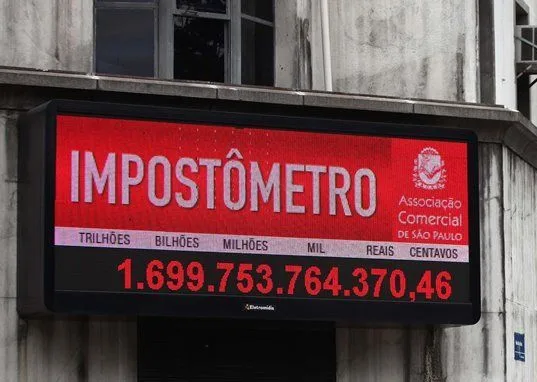 IMPOSTÔMETRO/RUA BOA VISTA/1 TRILHÃO E 699 BILHÕES
