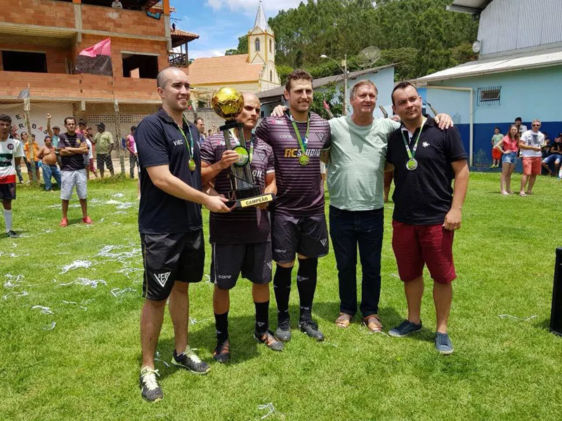 Em campo: DM dá pontapé inicial ao Campeonato Municipal de Futebol