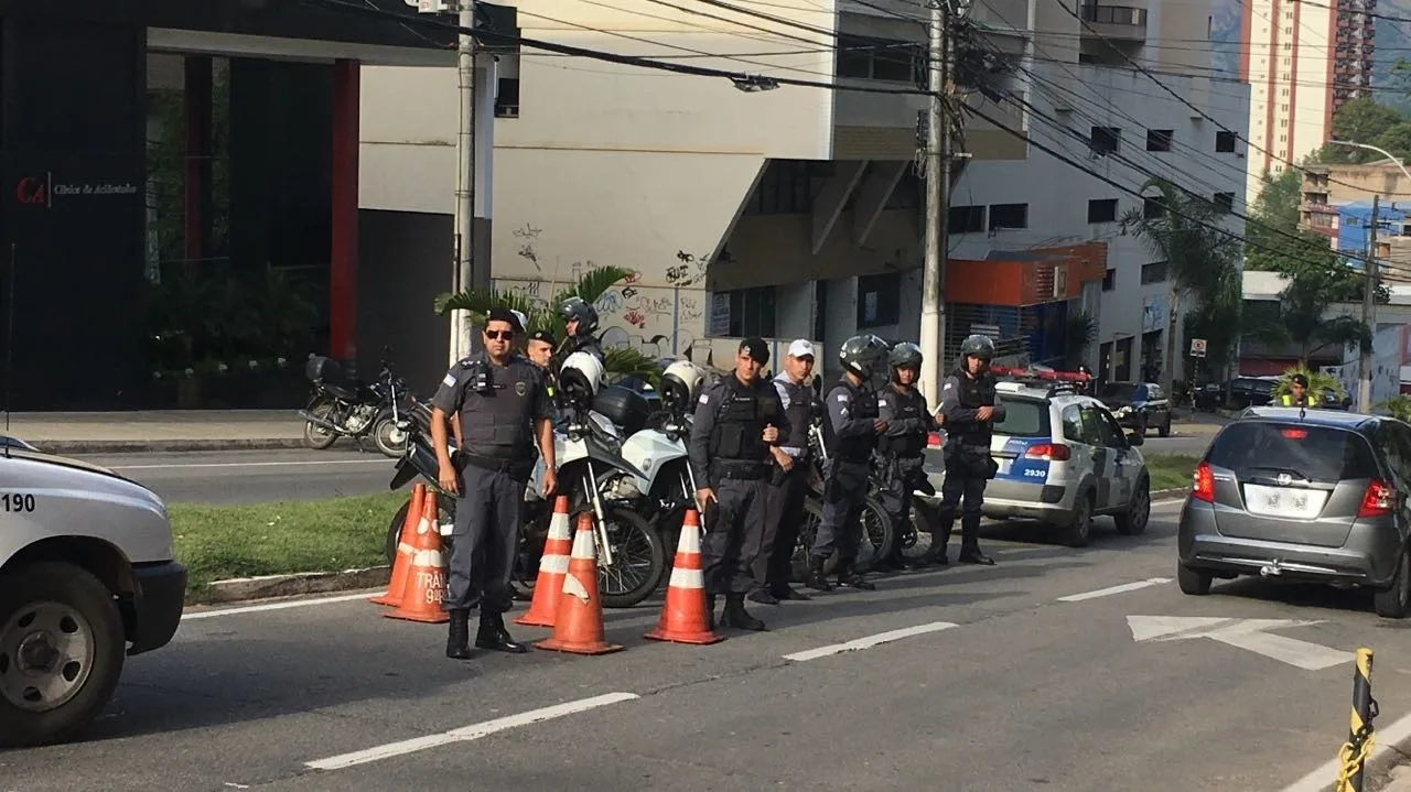 Polícia Militar realiza operação ‘Proximidade’ em cinco das principais vias de Cachoeiro