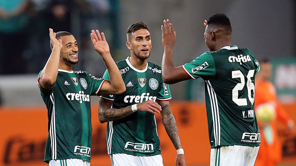 'Daqui para frente, vai ser só pedreira', afirma Róger Guedes no Palmeiras